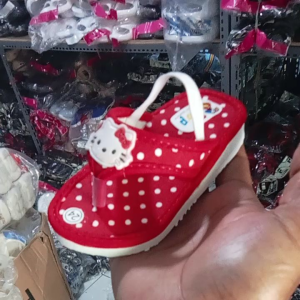 SANDAL ANAK BAYI PEREMPUAN LUCU SANDAL CICIT BUNYI RINGAN