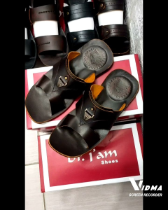 SANDAL KULIT PRIA DR. IAM 4045 COKLAT ( PRODUKSI SENDIRI )