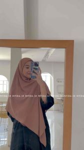 Segiempat 150x150 Cringkle Airflow premium I Jilbab Crinkle Airflow Polos 150x150