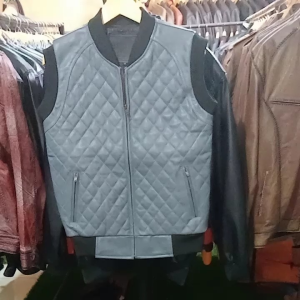 Rompi Kulit Domba Garut: Pilihan Rompi Kulit Tahan Lama