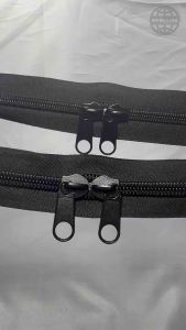 ซิปตัดเบอร์ 10 ซิปกระเป๋า ซิปมุ้งตั๊กแตน ซิป 2 หัว สีดำ ใหญ่ๆ เบิ้มๆ เกรด A ไม่แตกง่าย แข็งแรง ทนทาน ใส่มุ้งตั๊กแตน ยาว 50 ซม. 1 เมตร 1.5 เมตร และ 2 เมตร *ซื้อ 10 เส้น แถม 1 เส้น* (สินค้าพร้อมส่ง)