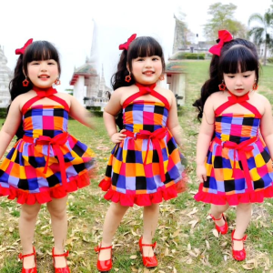 ชุดเซ็ทลายตาราง เสื้อผูกคอ+กระโปรงบานระบาย+ผ้าคาดผม+เข็มขัดงานเลียนแบบผู้ใหญ่ใหม่ล่าสุดใส่แล้วสวย