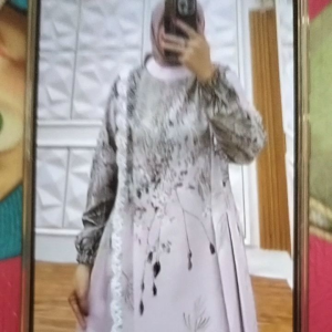 Gamis Lionel Richie Mix Renda Premium: Bahan Berkualitas Tinggi & Desain Elegan