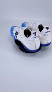 Terbagus!! SEPATU FUTSAL BONUS KAOSKAKI PANJANG & SEPATU FUTSAL GASTRUZ VENTURE