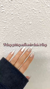 Bột tráng gương mắt mèo ánh trăng lót nền màu sẽ tạo ra nhiều màu sơn khác nhau bắt mắt