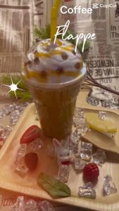 โมเดลกาแฟปั่นวิปครีม ขนาดแก้ว 16 ออนซ์ ราคาดังกล่าวไม่รวมภาชนะและอุปกรณ์ตกแต่งอื่นๆ เป็นราคาเฉพาะแก้วน้ำ