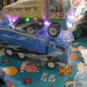Mobilan Truk Oleng Plastik Variasi Lampu Led / Mainan Truk Ada Lampunya