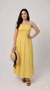 REESE MAXI DRESS Small-Large White sleeveless dress with smocked bodice and tiered skirt. sleeveless dress with smocked bodice and tiered skirt. minimalist basic simple maxi dress Womenswear Summer Comfort Sleeveless SleevelessCasual boho Lingerie Linen