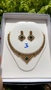 ชุดสร้อยคอต่างหูอินเดีย งานพลอยอินเดีย สินค้าพร้อมจัดส่ง