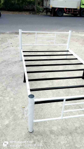 Ranjang besi tunggal kokoh 90x200 dan 120x200