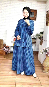 ONE SET ANAK DAN ATASAN KOREAN LOOKS KIDS AND TEEN ZEYA BY CUTETRIK ANAK TANGGUNG DAN REMAJA BIRU KOTAK KOTAK MULAI 10 TAHUN SETELAN ROK ANAK PEREMPUAN