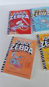 Julius Zebra หนังสือวรรณกรรมเยาวชน แนวแฟนตาซี เสริมจินตนาการภาษาอังกฤษ เซต 4 เล่ม