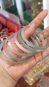 Vòng tay Mã Não Bản đủa Tam Tài mang lại May Mắn Bình an Tài Lộc cho gia chủ.