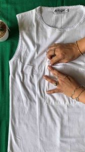 Singlet Umrah Putih Wanita Kantong Depan