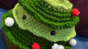 ^SantaFig^ “Patience Flip” Dolls L11cm W10cmWhimsical Handmade Christmas Dolls~ Artisanal Crochet Creations ~ MAMABEARHOUSE"