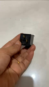 RELAY KAKI 4 BUAT KLAKSON/ LAMPU 12 VOLT 80 A HARGA PER 1 PCS