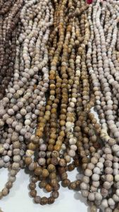 ประคำไม้หิน ขนาด 8 มิล สร้อยคอประคำ 108 เม็ด