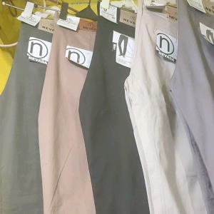 Celana Panjang Chino Pria Premium