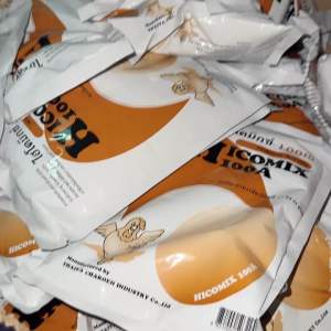 วิตามินไก่ไข่ ไฮโคมิกซ์100เอ ช่วยเสริมวิตามิน และแร่ธาตุทําให้ไข่ดก ฟองโต Hicomix 100A