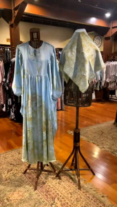 Yura Set Dress + Jilbab by Dian Pelangi: Setelan Busana Muslim Modis Modern