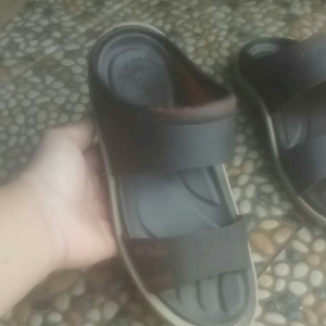 Sandal Kulit Berkualitas untuk Aktivitas Sehari-Hari