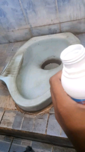 FANEX Pembersih Kerak Kamar Mandi