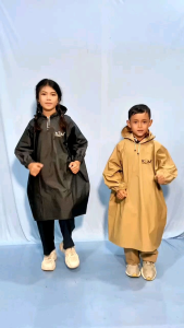 Jas Hujan Ponco Anak Anti Rembes Bahan Tebal PVC
