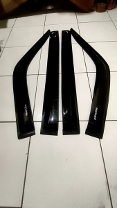 Talang Air Mobil Isuzu Panther/Panter Kotak Model Slim