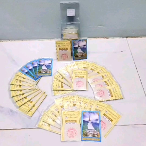 ทองคำเปลวแท้ตราช้าง 1ซองบรรจุ 5แผ่น ทองแท้100% ทองเต็มแผ่นติดแน่น ขนาด3.5x3.5cm