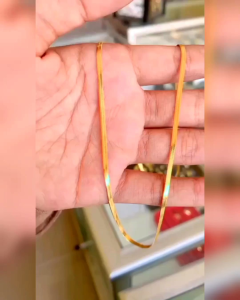 Kalung Pipih Titanium Anti Karat Stainless Steel