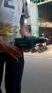 mesin bor 13mm makita MO801B(BEKAS}