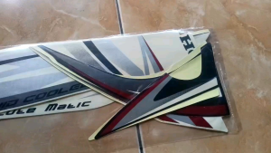 Stiker Striping Honda Vario 110 2012 & 2013 Putih Hitam