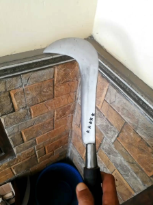 Arit Pelong Khusus Ranting: Baja Tajam & Anti Rompal