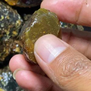 Bahan batu getah katilayu asli / batu akik katilayu / lempengan bahan batu akik / batu akik katilayu