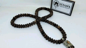 Kalung Liontin Alpaka Bahan Kayu Liwung Hitam Terbaru