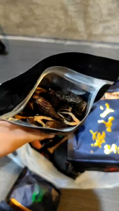 曼谷地区问客服，可以闪送，泰国地区批发2天送达，假一赔十。สินค้าจีนและหมากฝรั่งทั่วฟ้า เทียนกง/แพกเกจ ปลอมเป็นสิบ เขตไทยส่งประมาณ 2 วัน 450baht/bag  Chinese genuine and Cheng world betel nut 13 US dollars/bag fake a compensation of 10 Thailand about 2 days delivery.