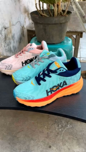 Sepatu Running Wanita Hoka ATR 7: Model Terbaru & Terlaris