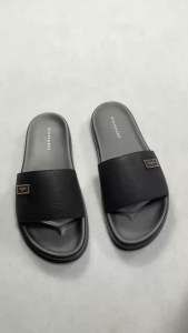 MANADO .Dép nam quai ngang cao cấp. .Quai da sit mềm khâu quai chắc chắn .đế cao su chống trơn trượt bền bỉ.full box