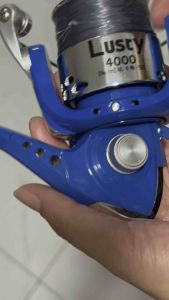 (MX-131) Smile Ship Lusty 4000 (With LED Light) Fishing Reel Japan Domestic Market – JDM (USED)