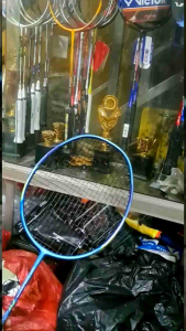 RAKET BADMINTON LINING 100% FULL CARBON