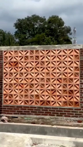 Roster beton minimalis varian motif warna teracota / lubang angin anti tampias/hiasan dinding modern