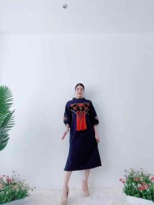 เดรสผ้าใยกัญชงปักโบราณห้อยพู่