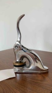 Desk Type (1-2 DAYS) Stainless Dryseal/Embosser (MANUAL OR MACHINE ENGRAVE)