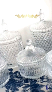 ASSORTED CRYSTAL CLEAR GLASS CANISTER