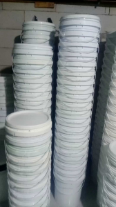 ember putih polos + tutup 25Kg