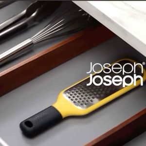 Joseph Joseph Coarse Grip Grater Yellow Coarse Paddle Grater
