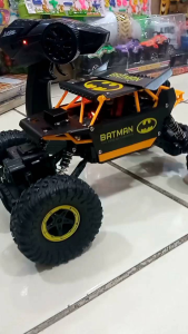 Mobil Remot Control Rock Crawler 4x4 Sinyal 2.4Ghz Murah Meriah