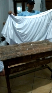 Cover Meja Custom Ukuran: Pilihan yang Tepat untuk Sekolah, Kantor, dan Rumah