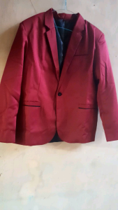 Jas Pria Berkualitas: Memilih & Mengenakan Jas Pengantin Insting