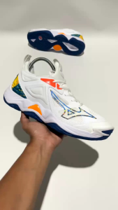 sepatu mizuno wave momentum 3 women - sepatu voli mizuno wlz 7 - sepatu volly mizuno wave momentum 2